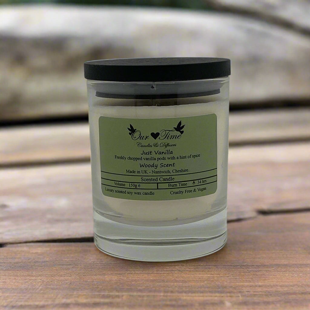 Medium Scented Candle with black lid