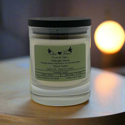 Medium Scented Candle with black lid