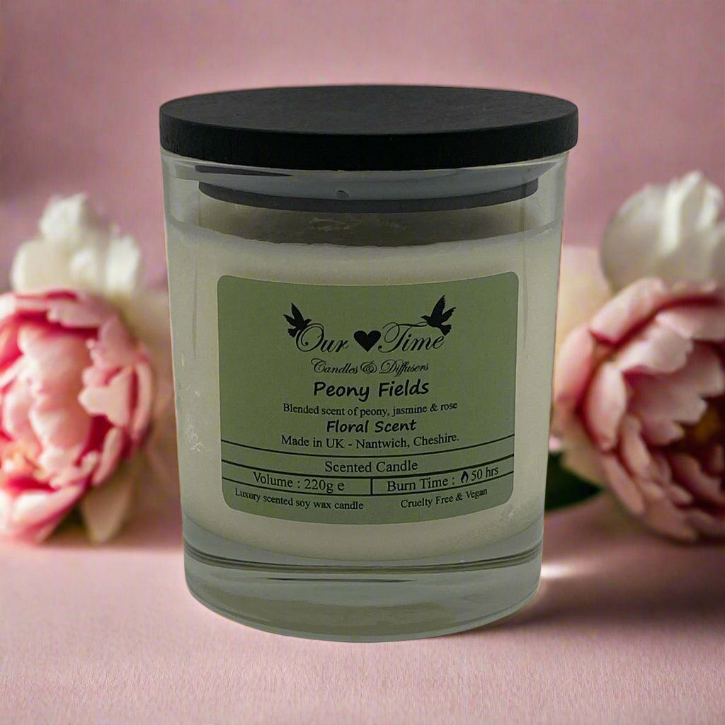 Large Scented Candle with black lid