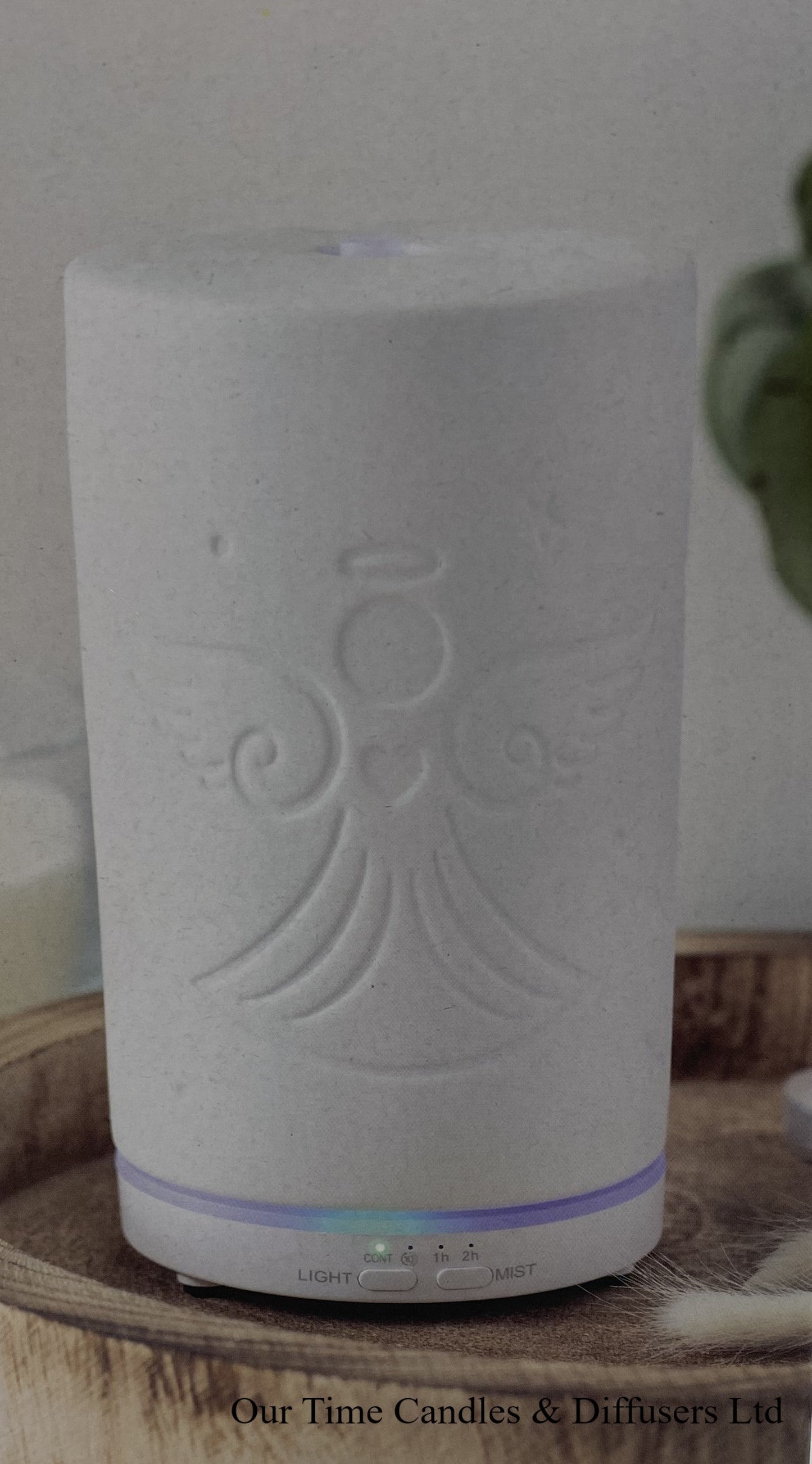 Aroma Diffuser with angel detail