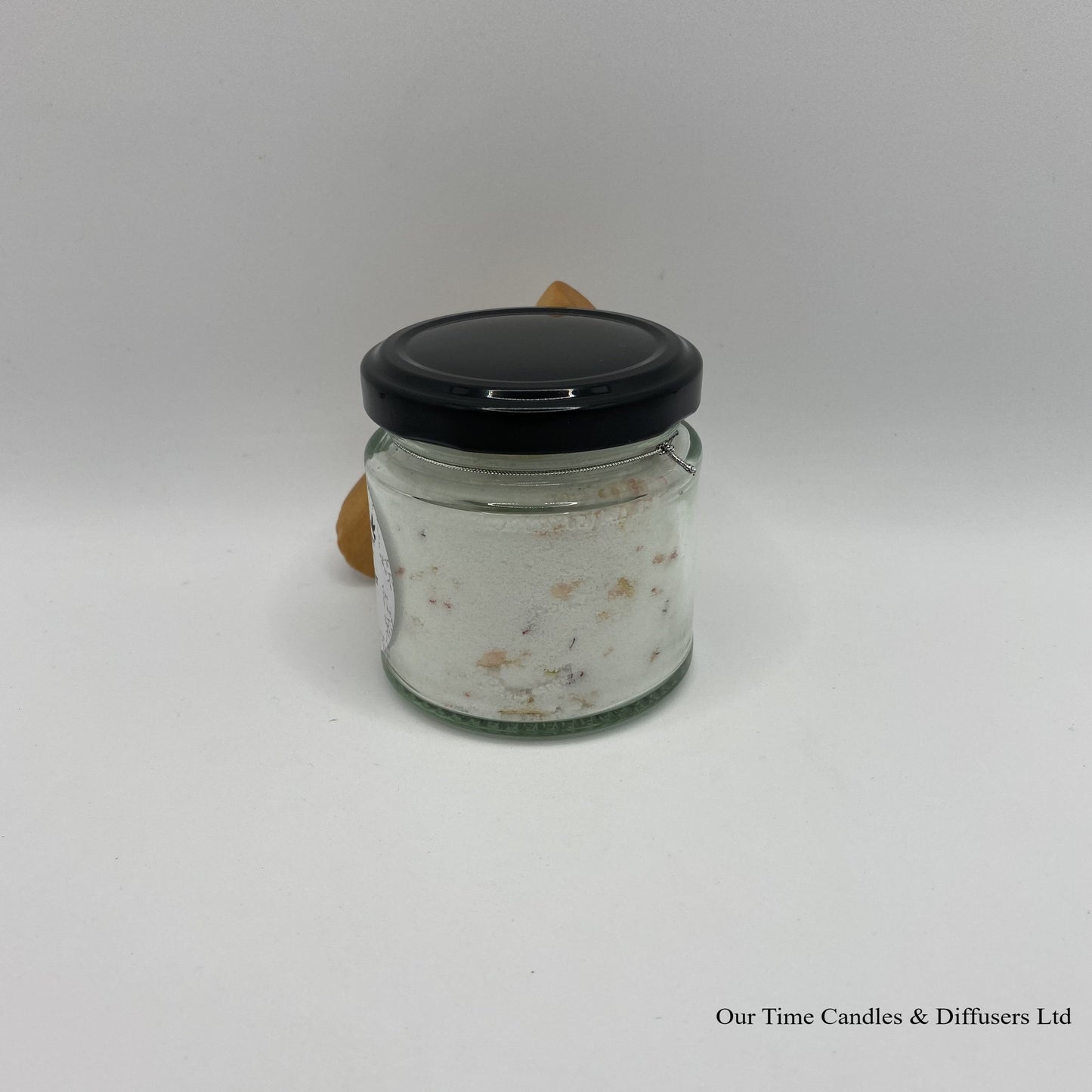 Bath Powder - Rose product image showing filled jar with black lid and wooden scoop