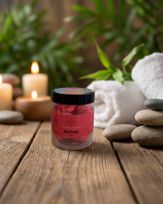 Petals and Berries Soap Dough 200ml