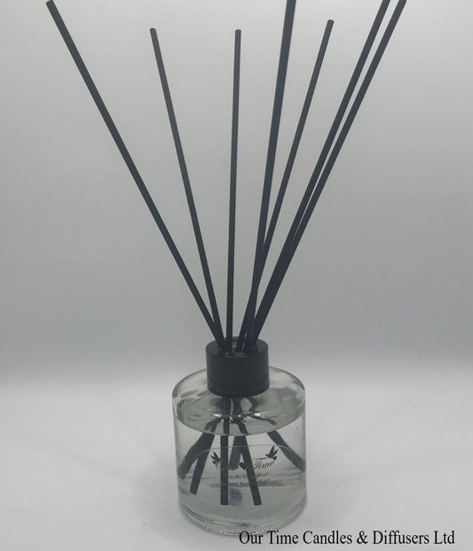 reed diffuser 100ml supplied in a clear bottle with black cap and black reeds
