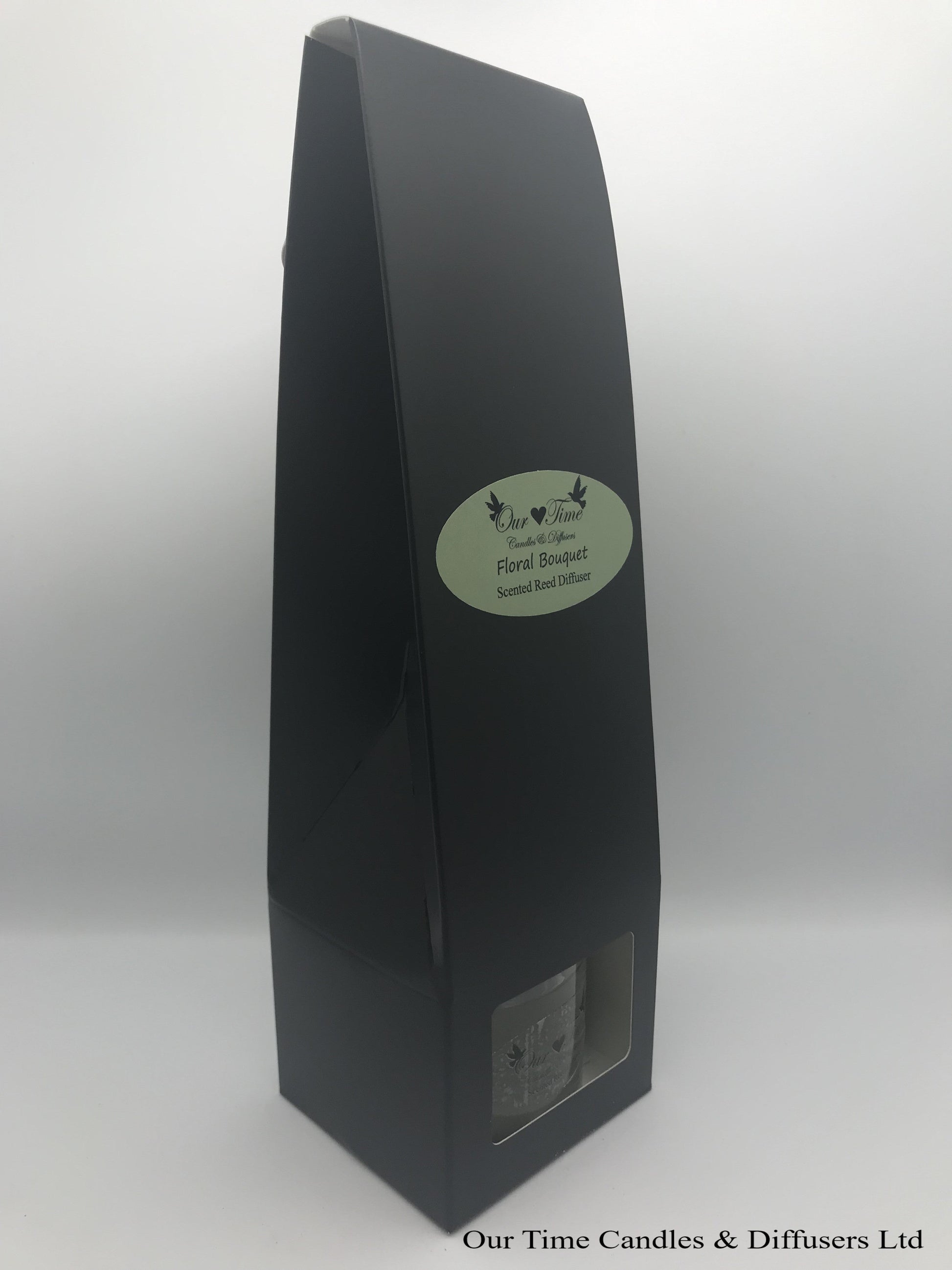 reed diffuser 100ml supplied in a clear bottle with black lid packed into a black box