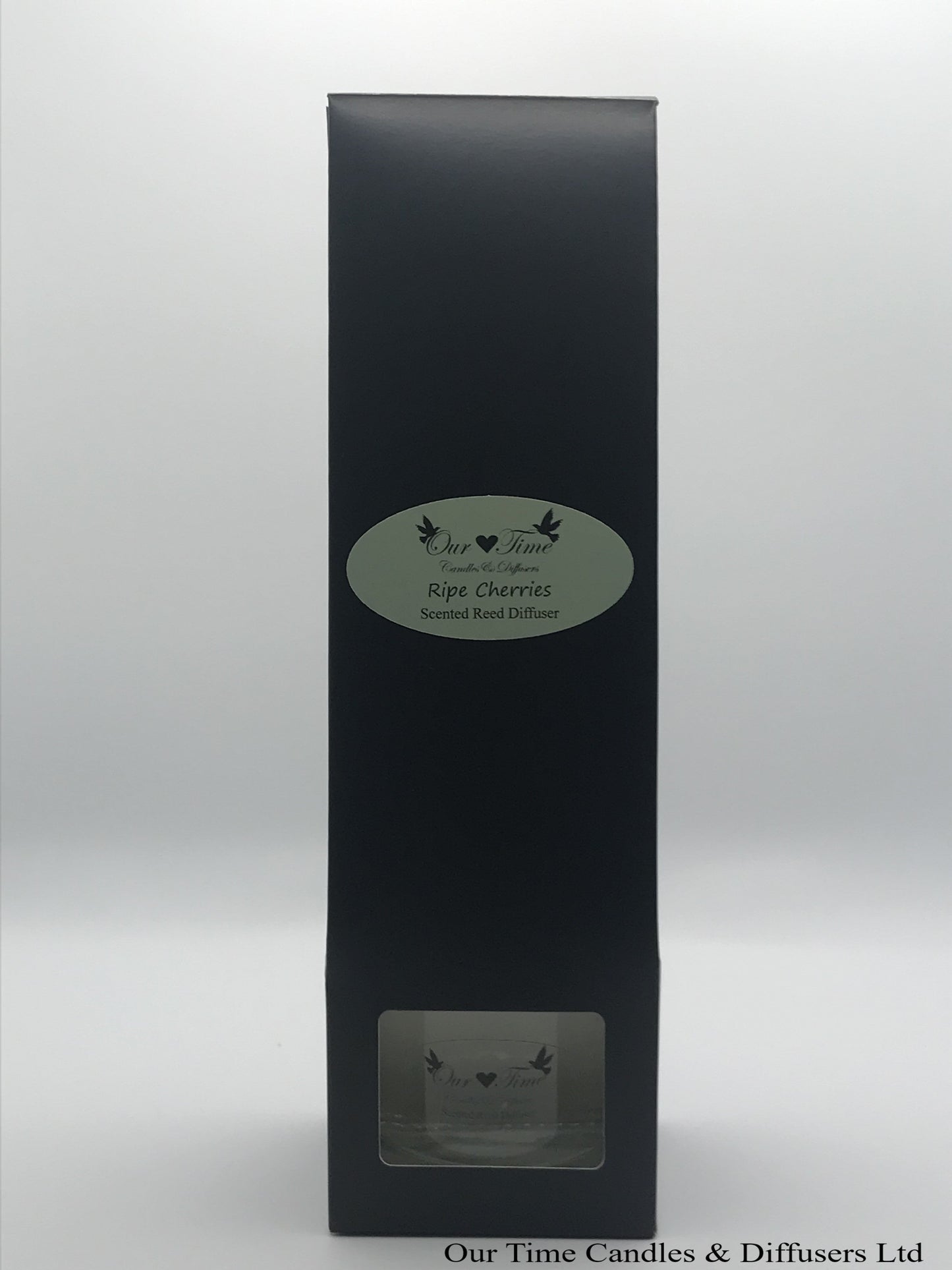 reed diffuser 100ml supplied in a clear bottle with black cap packed into a black box