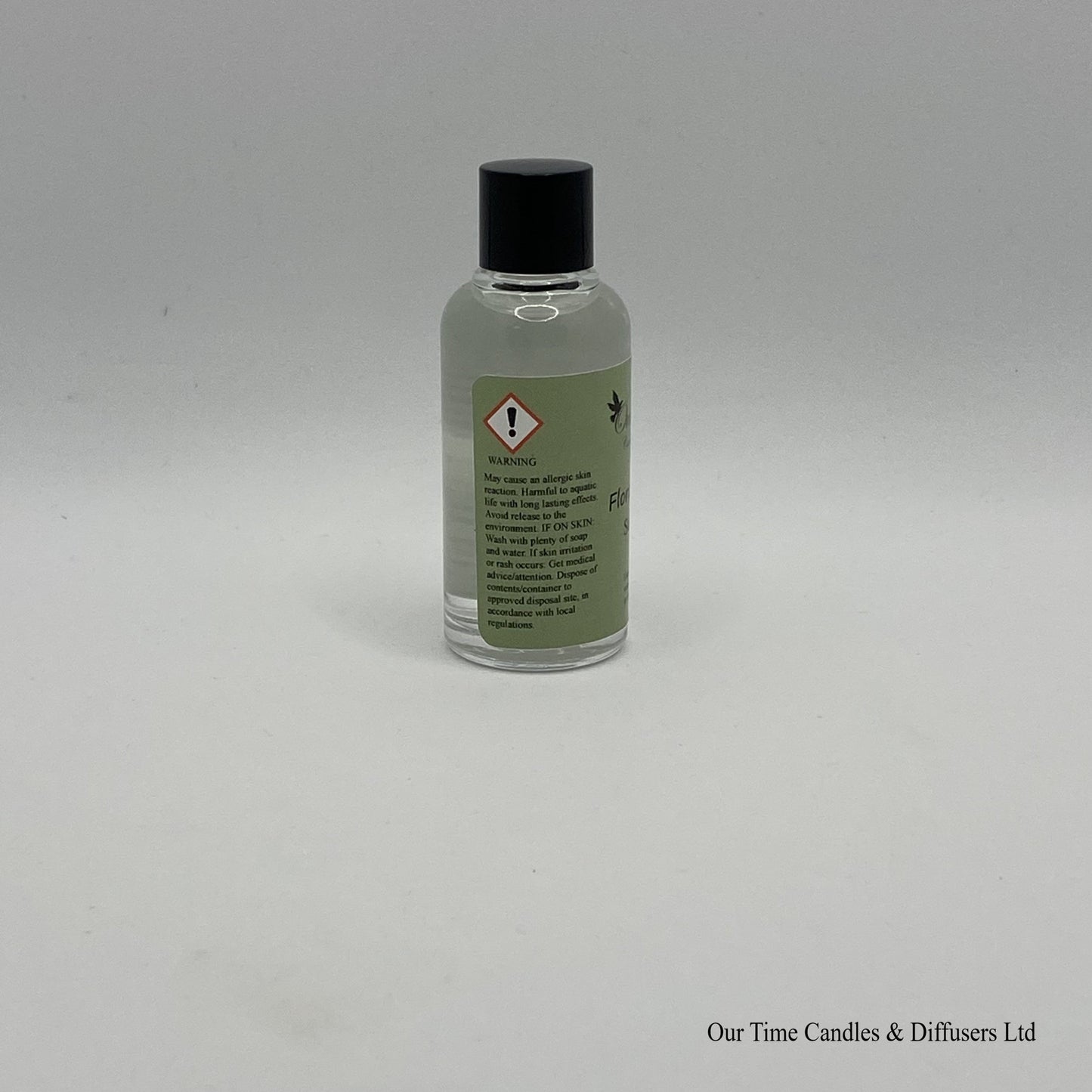 Scented Oil 15ml in clear bottle with black screw cap